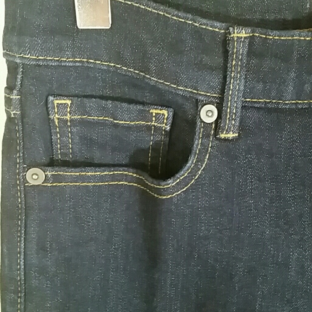 Banana Republic Premium Denim Girlfriend jeans - Picture 5 of 7